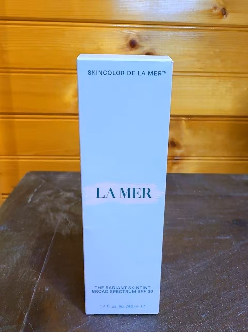 La Mer The Radiant SkinTint SPF 30 Fair 02 1.4 oz NEW IN BOX